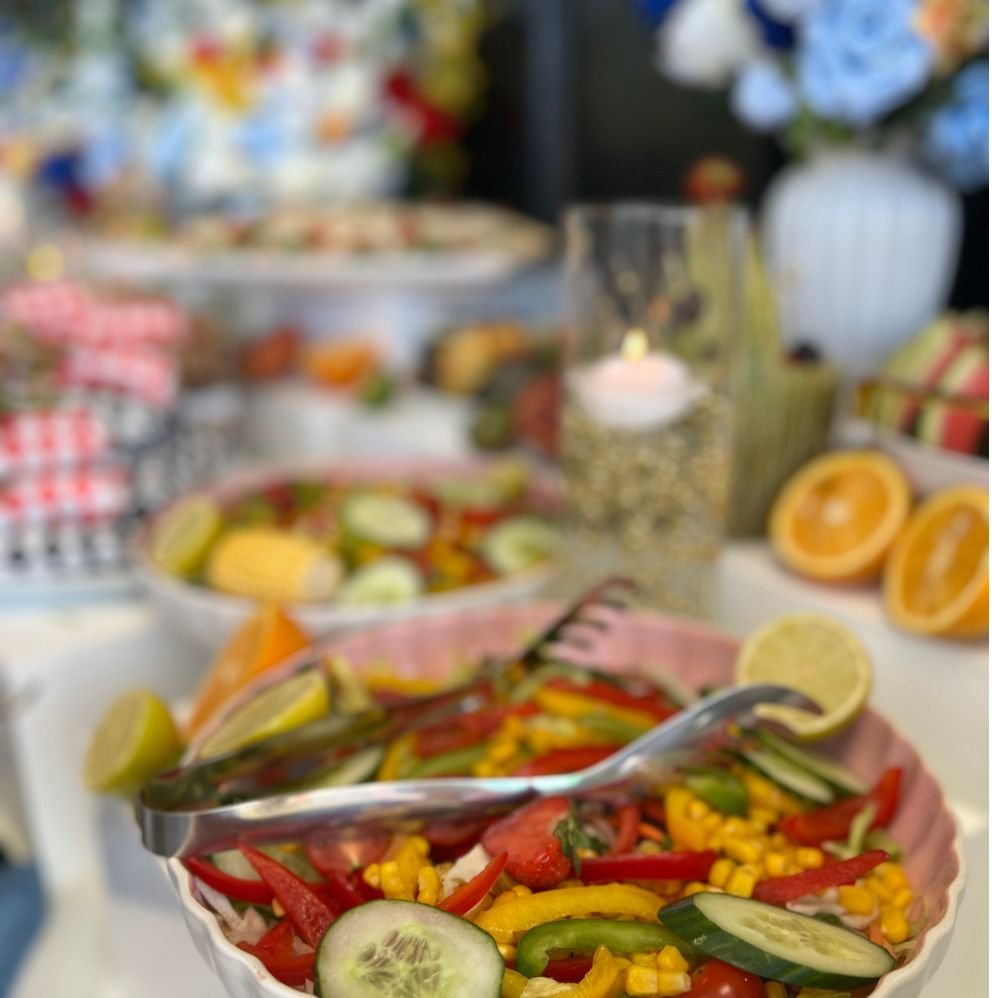 bowl of salad displayed